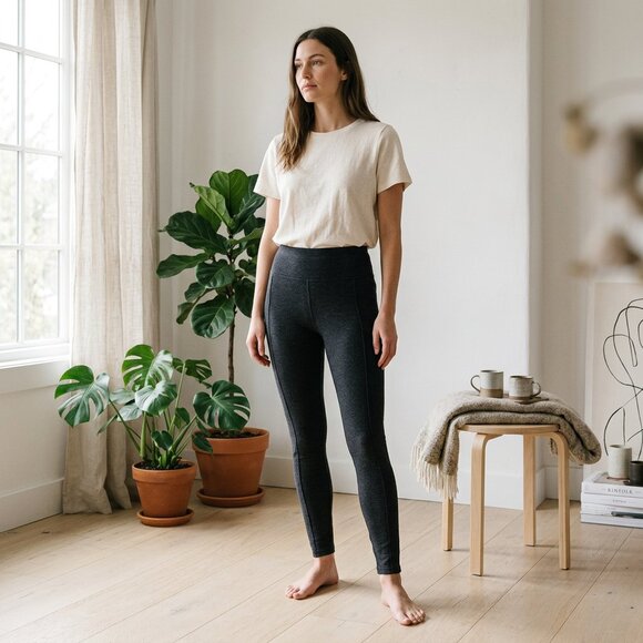 Branwyn Essential Leggings | 85% Merino Wool | Black | Large - Picture 4 of 9